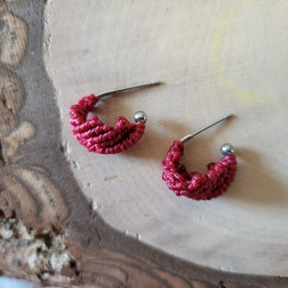 New Handmade Micro- Macrame Raspberry Earrings - Picture 3 of 6